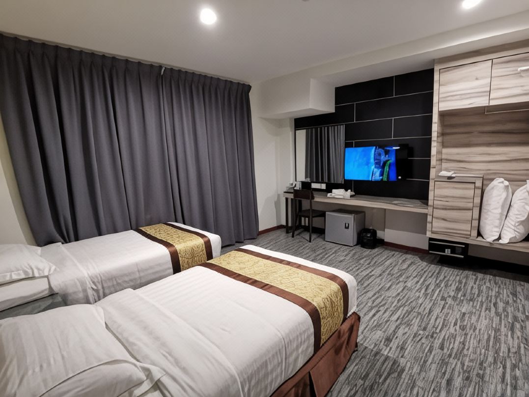 Meriton Inn