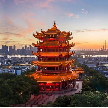 黄鹤楼+博物馆+武大【2-6人团/武大樱花/7座车出行】 黄鹤楼+博物馆+武大【2-6人团/武大樱花/7座车出行】