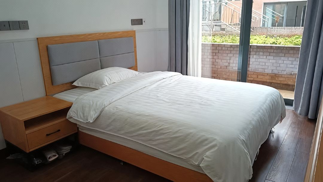 Jiayi Hotel