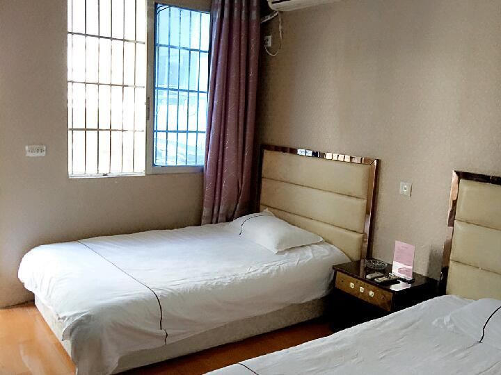 诚中宾馆(丽水学院店)