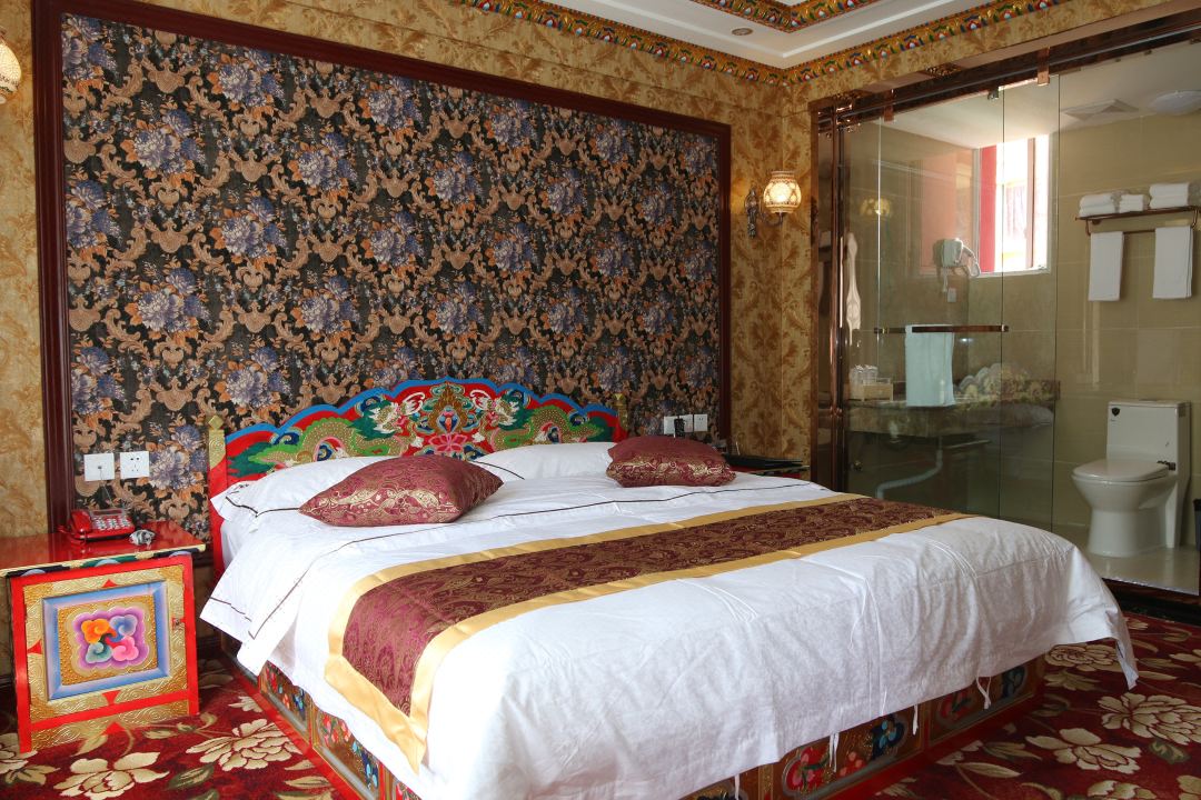 Kangding Jinhong Hotel