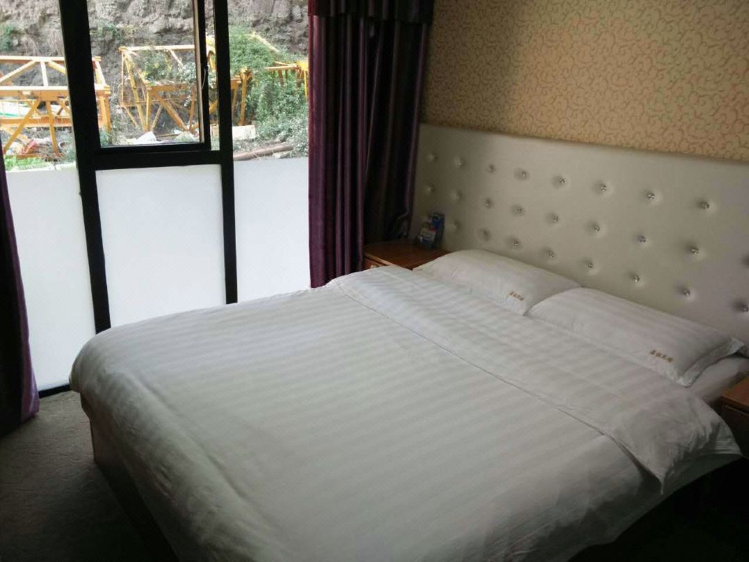 Nanjiang Jiayi Hostel