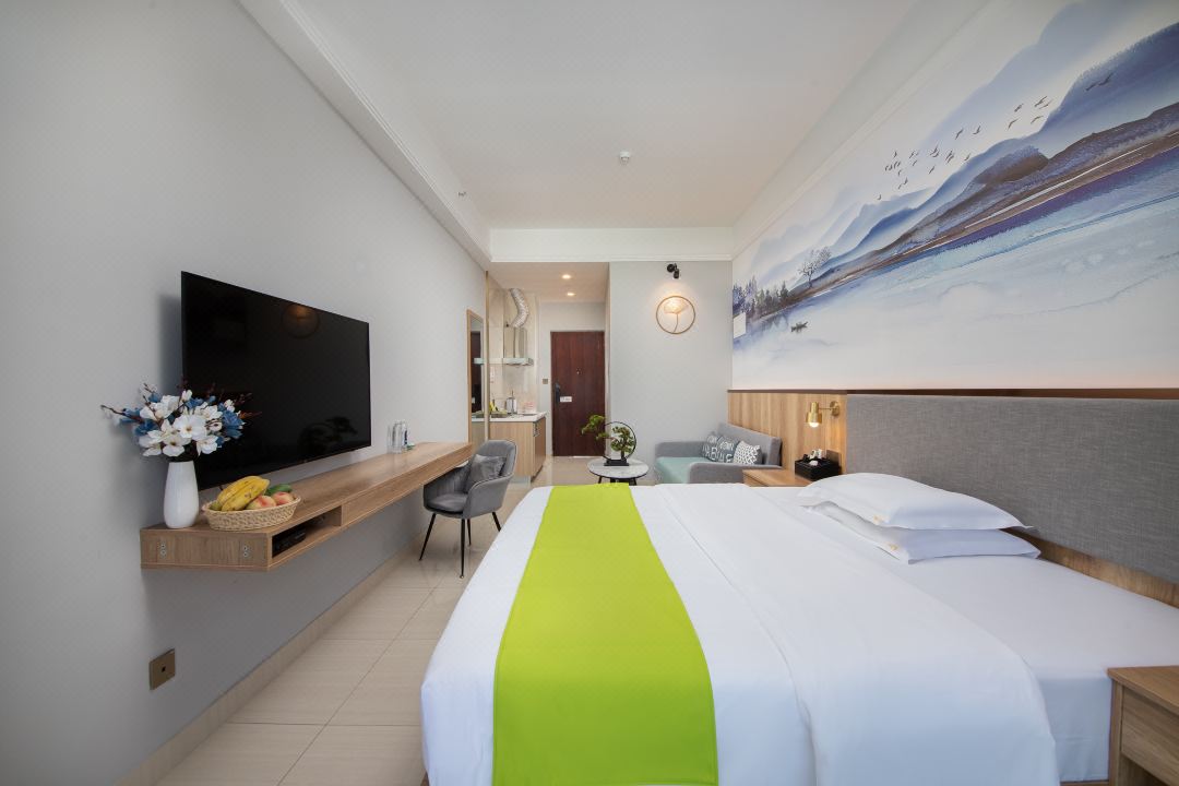 Light Time Hotel (Nanning Greenland Central Plaza)