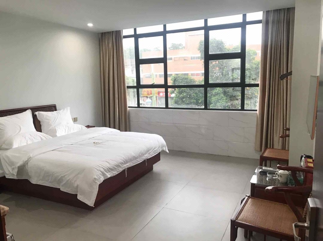 Foshan Junyue Apartment (Nanhai Lishui Branch)