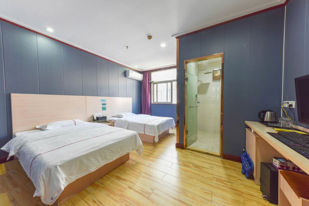 Qinyu Hotel