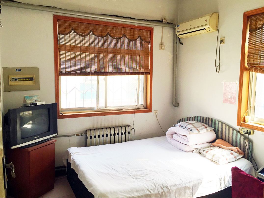 Laiyang Shengshi Plaza Hotel