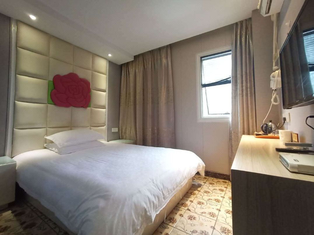 Jia'ai Fashion Hotel