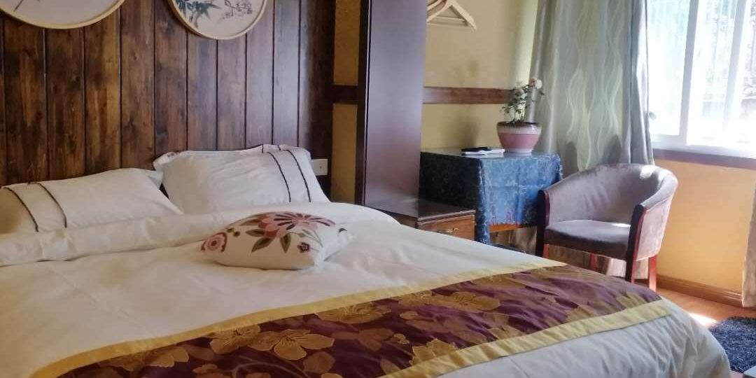 康定溜溜云宾馆