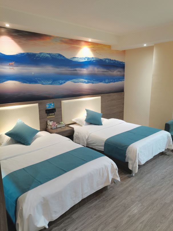 Yaxuan Boutique Hotel