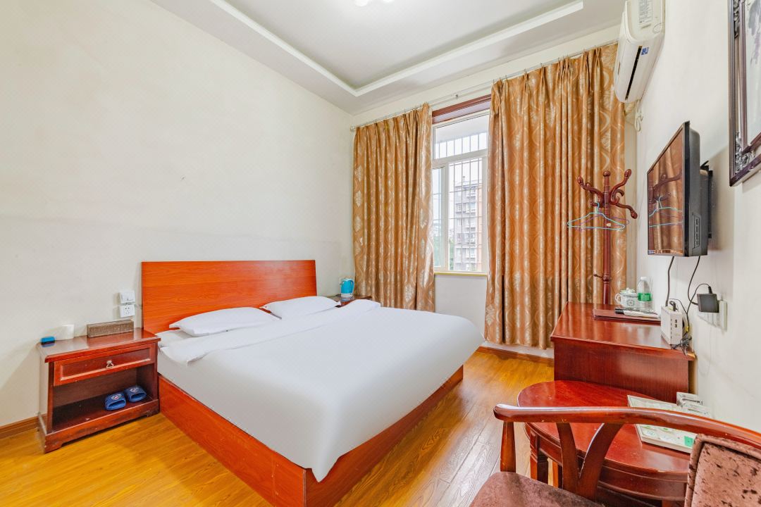 Tianlong Business Hotel (Zhangzhou Longmatan Branch)