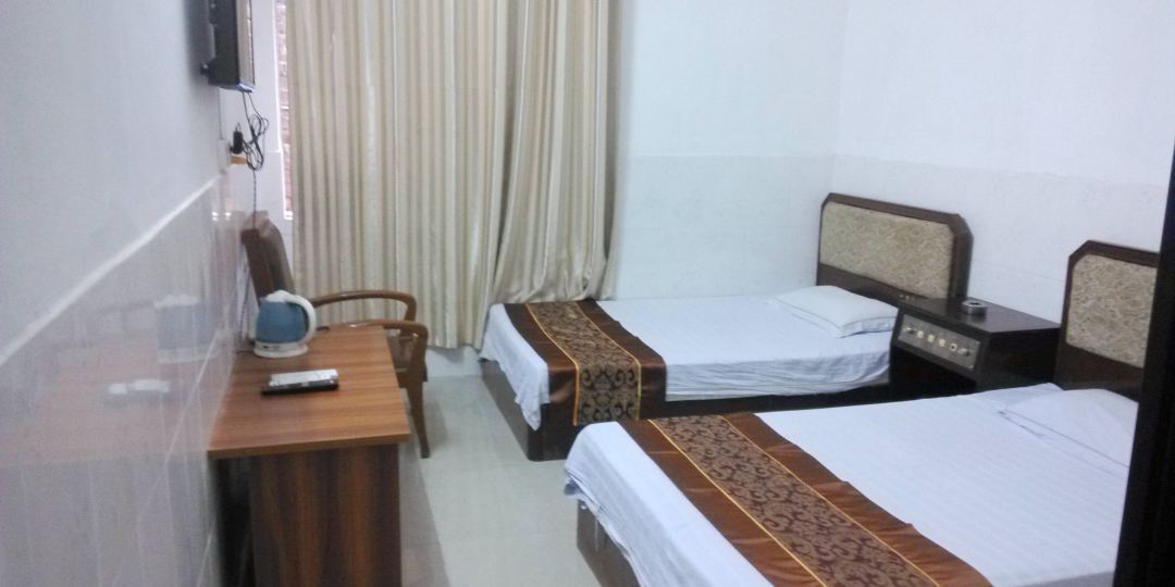 南宁军龙旅社