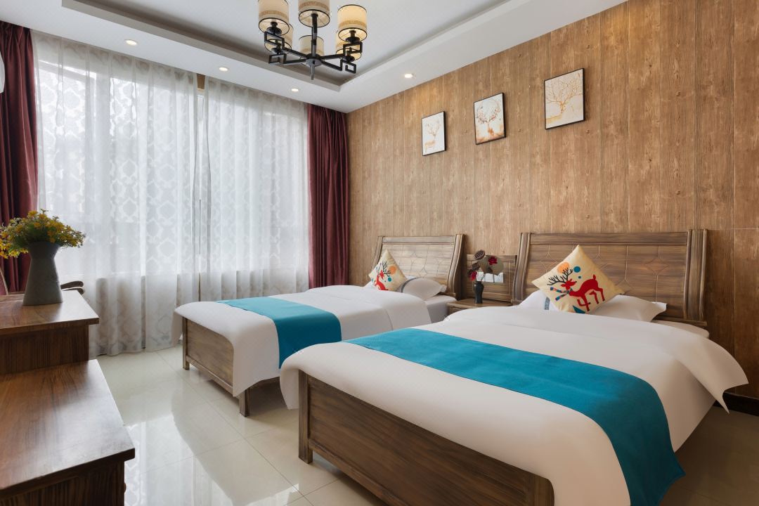 Pengyue Hotel