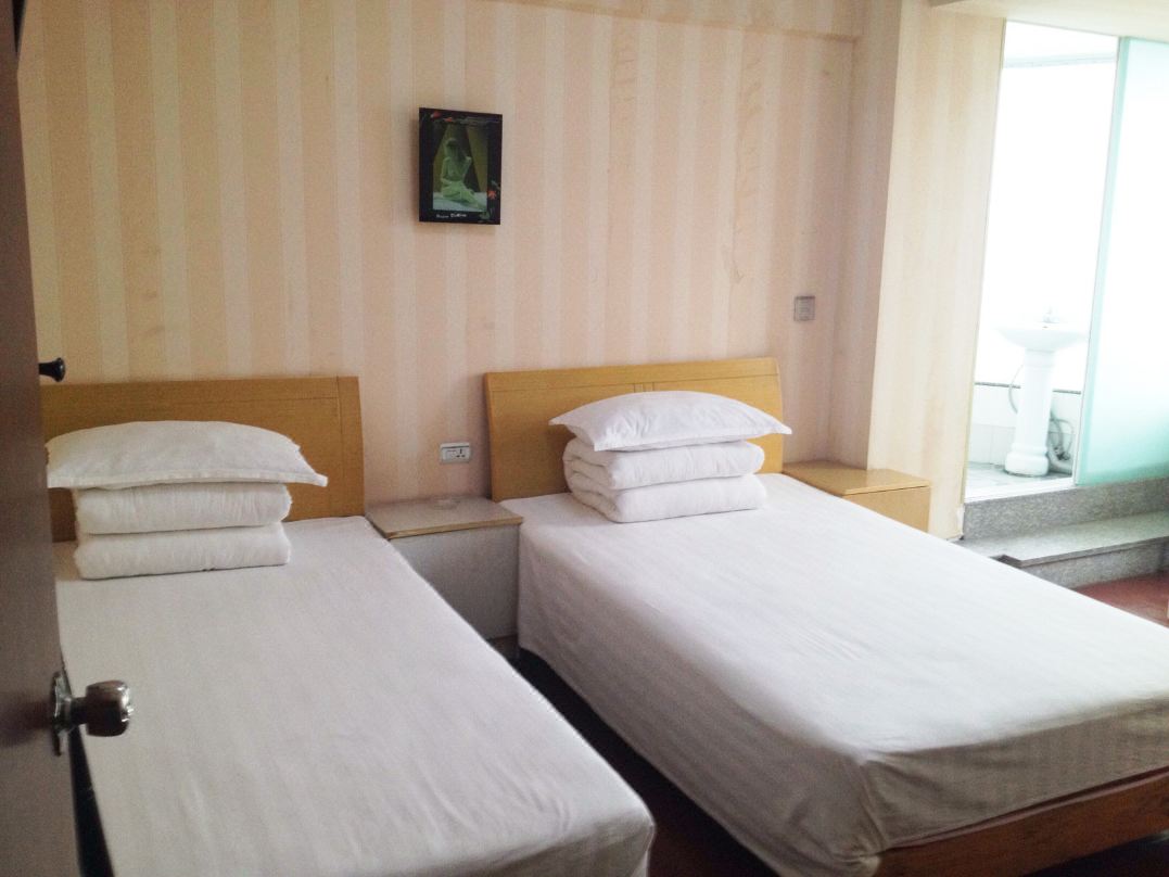 Huiyan Hotel