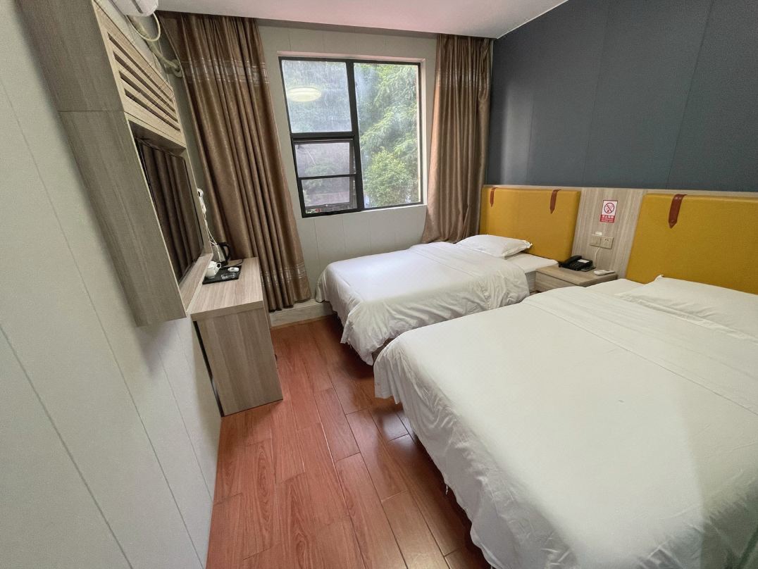 Fudu Hotel (Guangzhou Zhujiang Hospital Baogang Avenue Subway Station Branch)