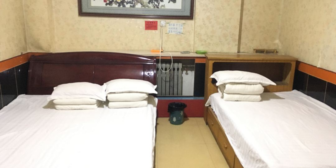 隆口慧牛旅馆