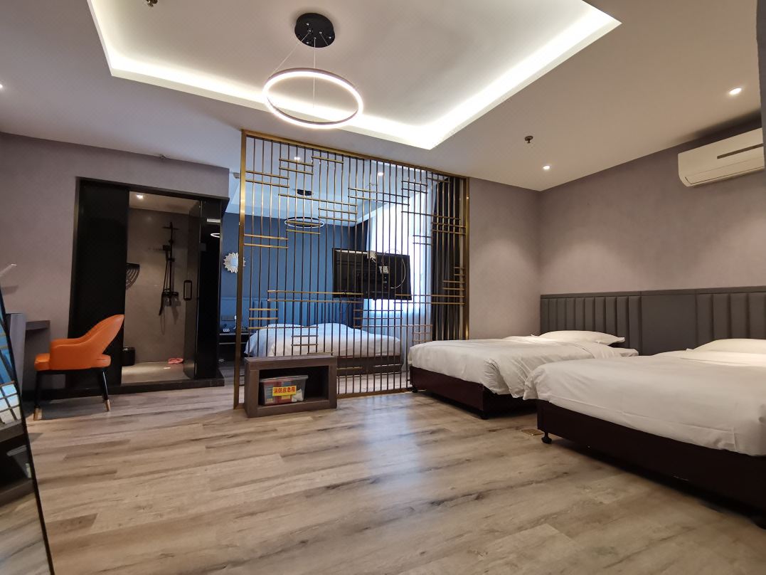 Zoneyou Ark Hotel
