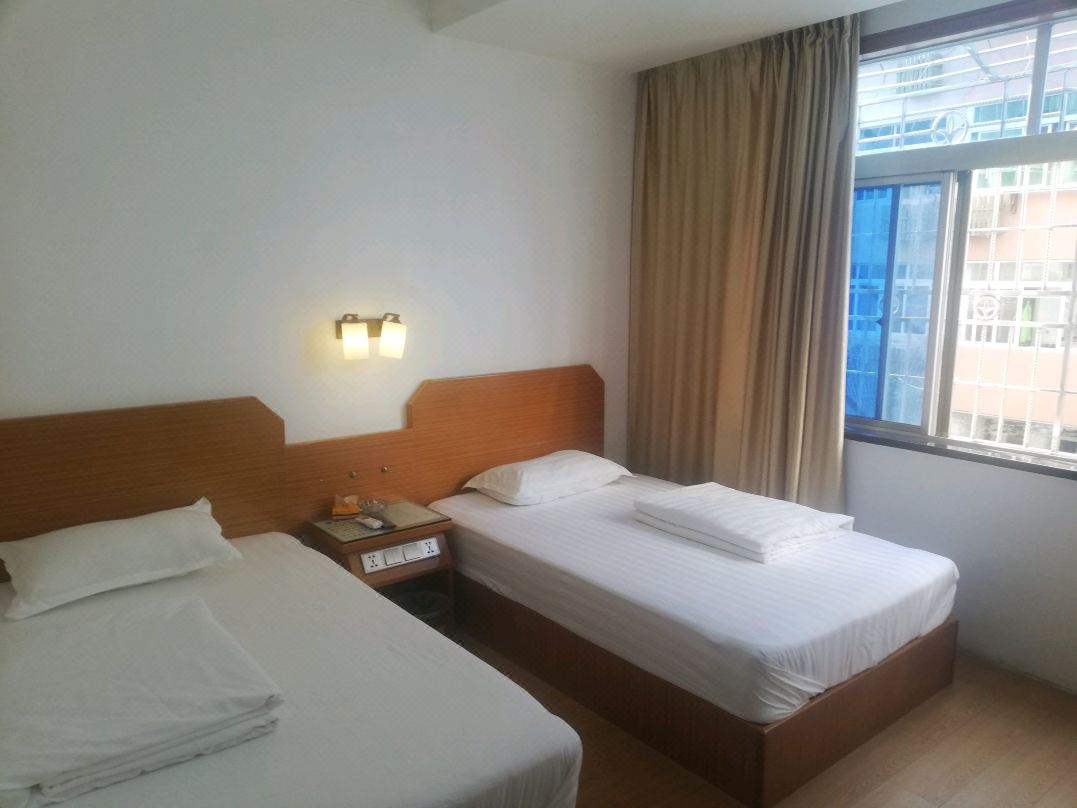 Wenzhou Yinxing Inn