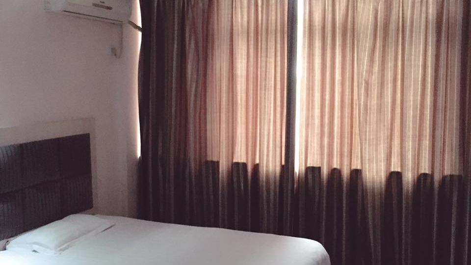 洪湖市浪宾馆