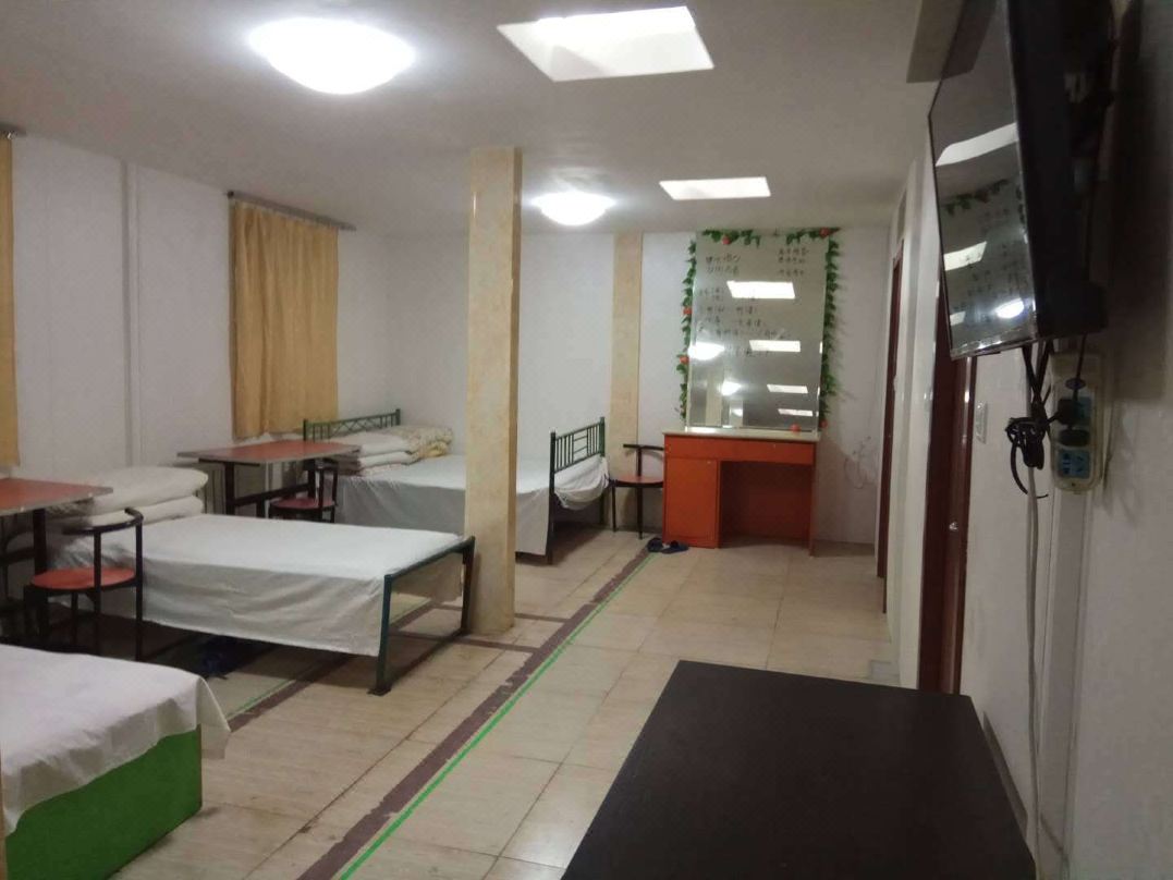 Dongjun Hostel (Wafangdian Railway Station)