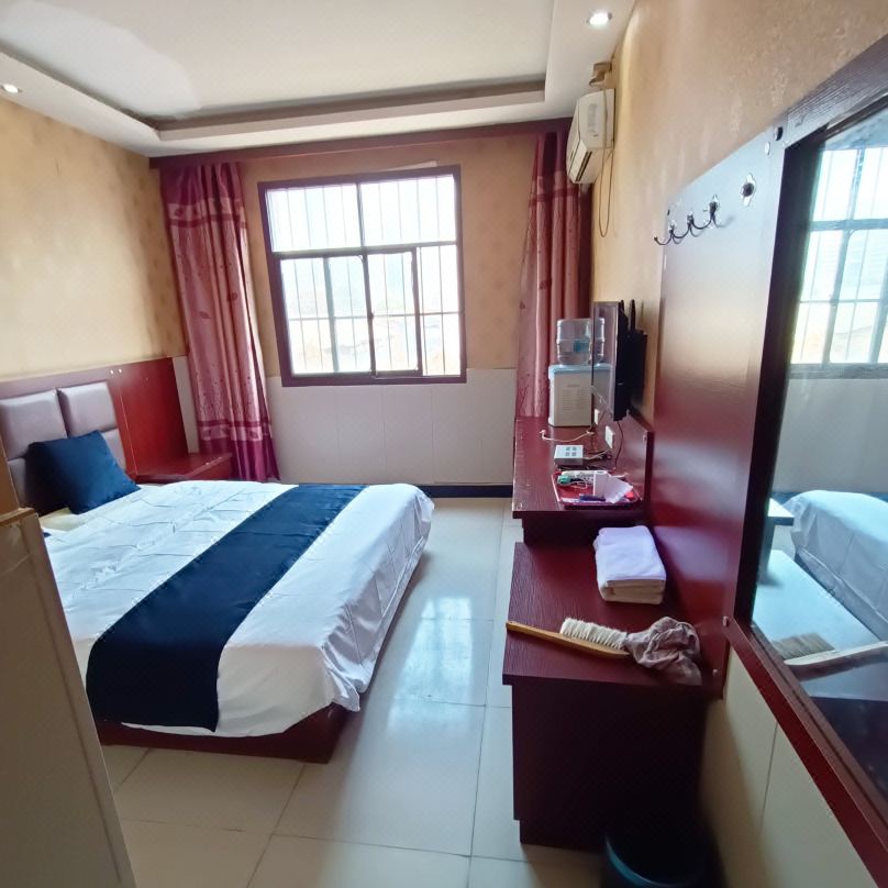 Jintai Hotel (Xi'an Hancheng Commercial Street)