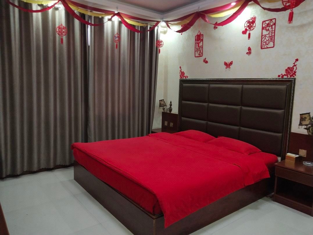Taiyuan Express Hotel