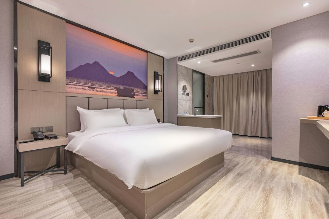 Rujia Superior Yun Hotel (Fuzhou East Second Ring Taihe Plaza Sanjiaochi Subway Station)