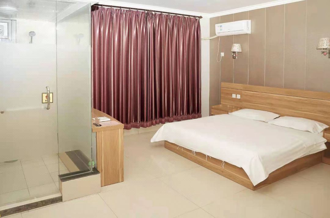 Zhengding Jiaguan Express Hotel