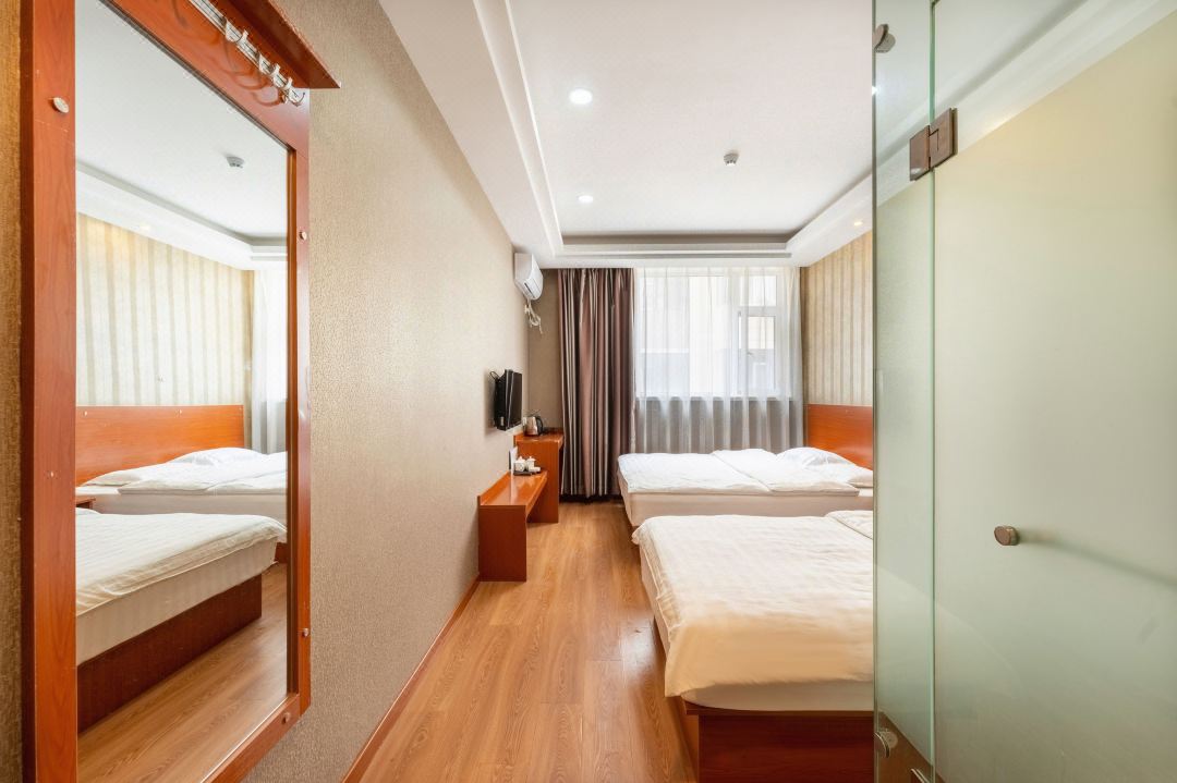 Dunhua city star holiday hotel