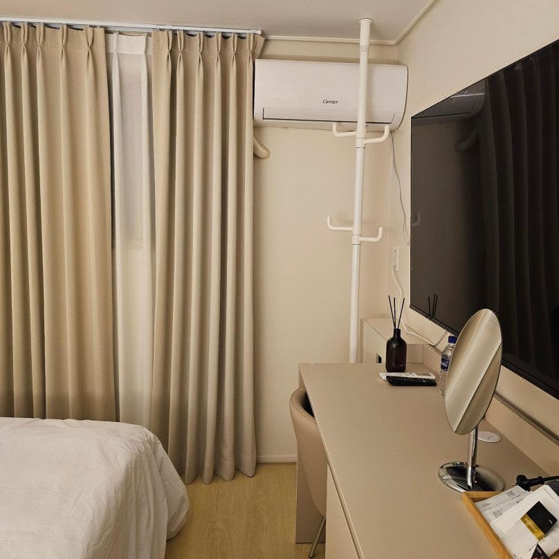 Parvus Sella Seongsu.