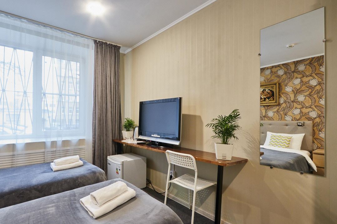 Seven Bridges Hotel
