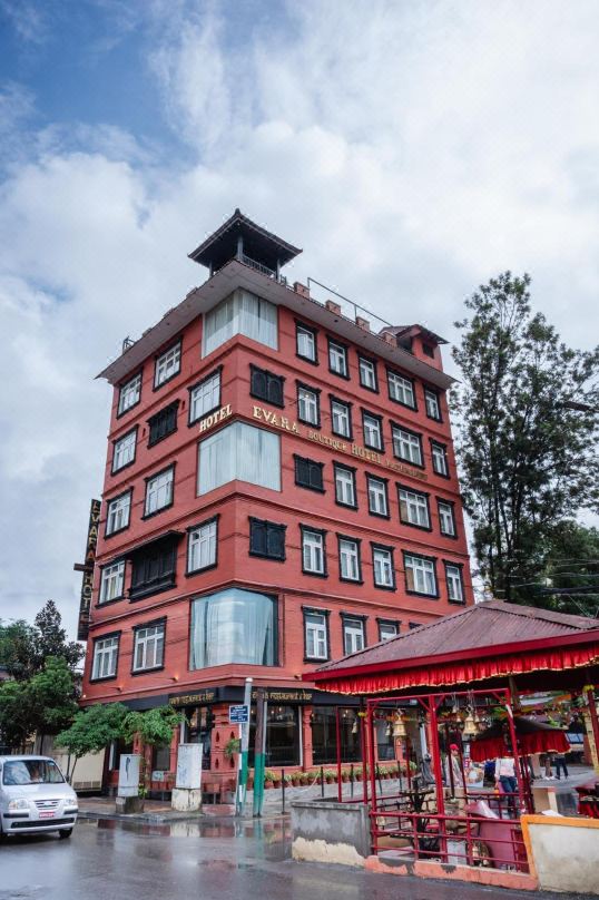 Evara Boutique Hotel