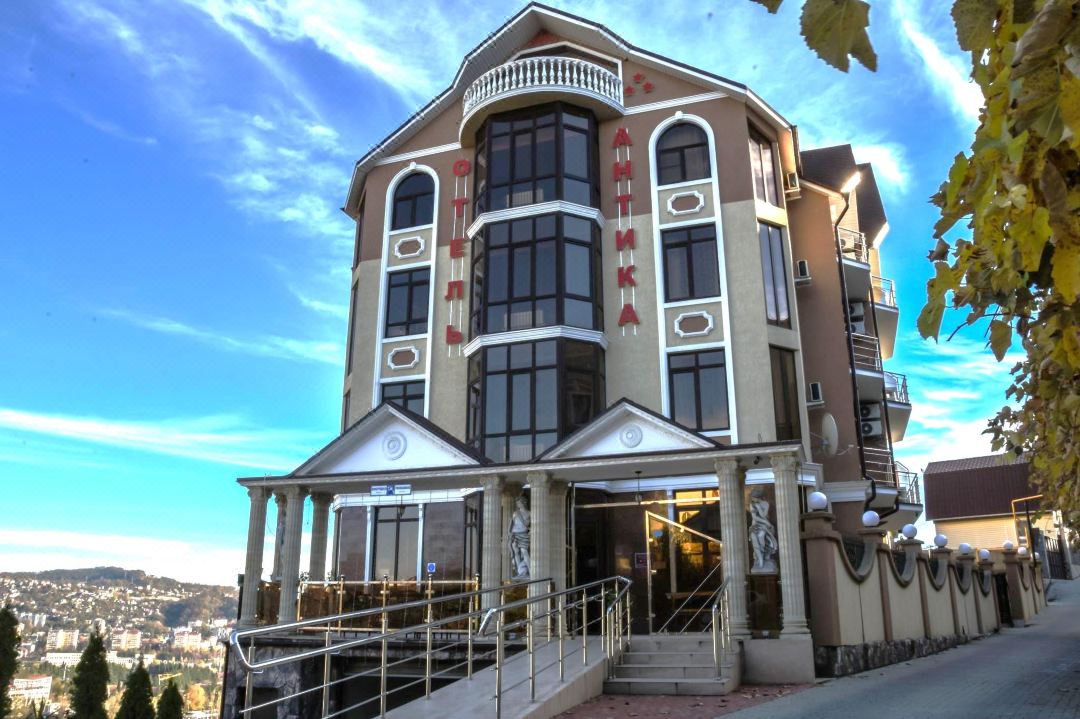 Antika Hotel