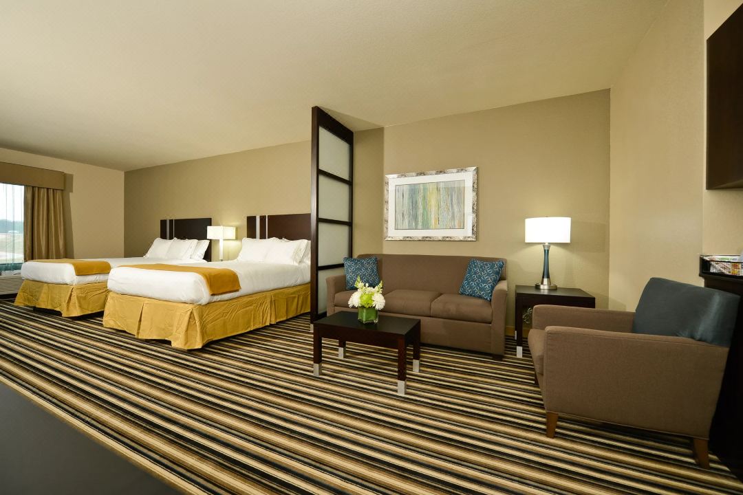 Holiday Inn Express & Suites Forrest City