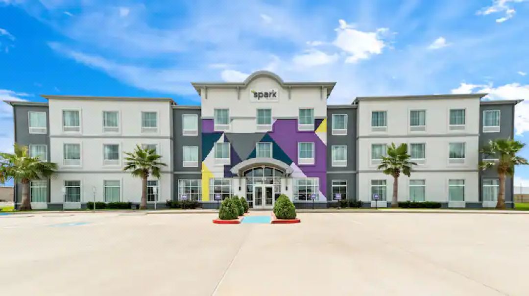 Spark By Hilton Victoria