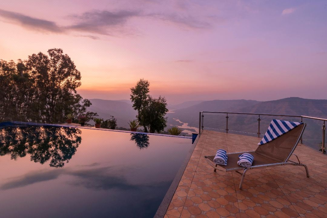 Cloud Mist Resort and Spa