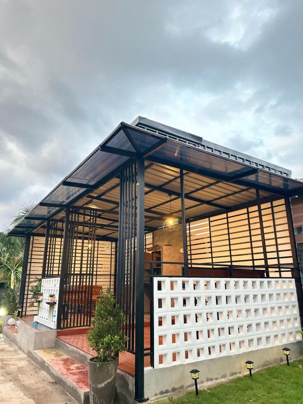 Suntalee House