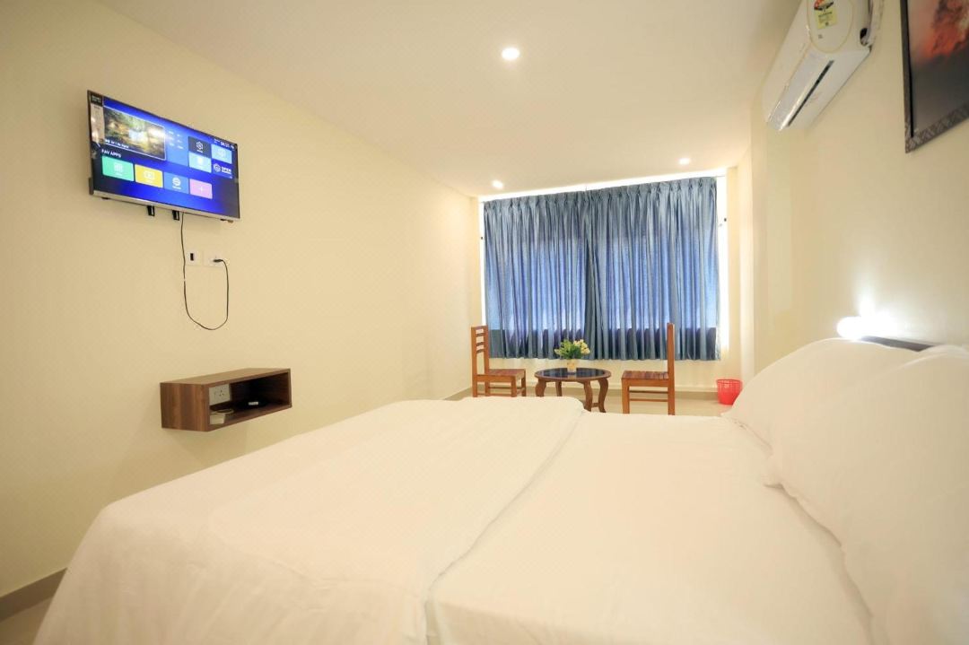 Glancy's Guest House