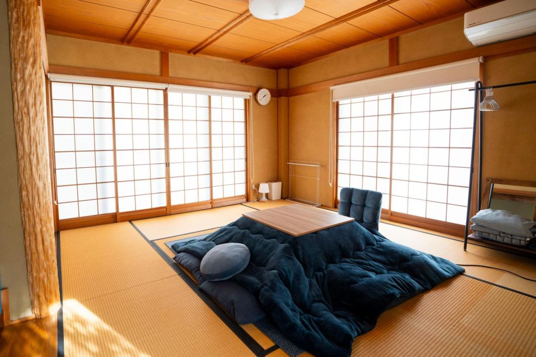 Denim Lodge Nest