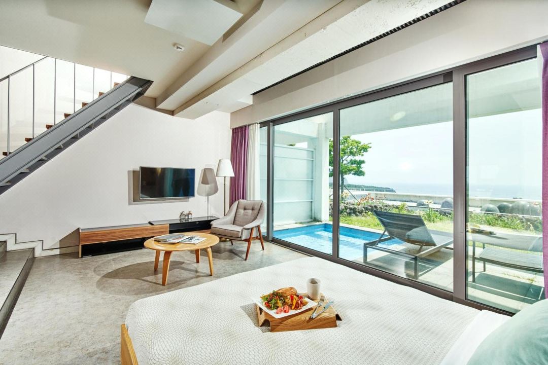 Jeju BOM Stay & Art Gallery
