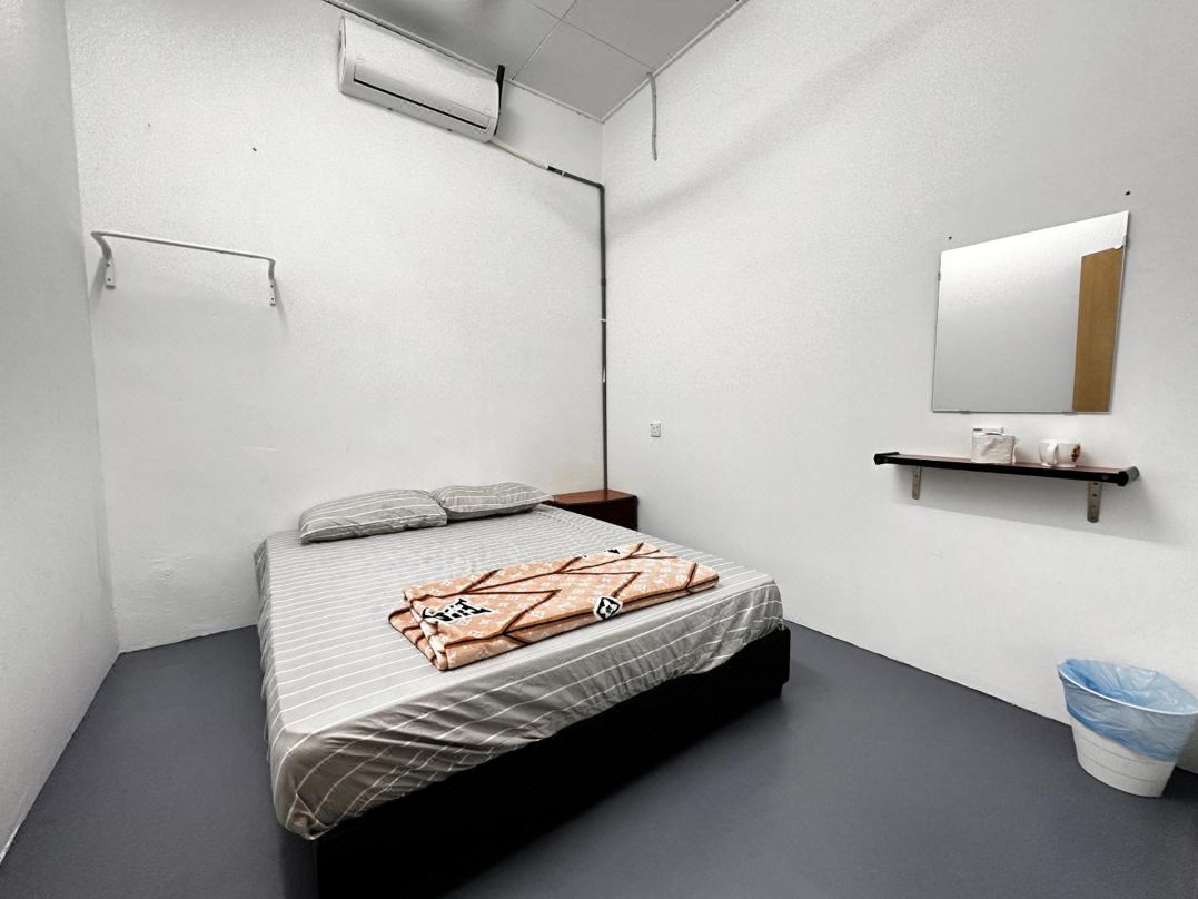 Jiaxin Dormitory Puteri Wangsa