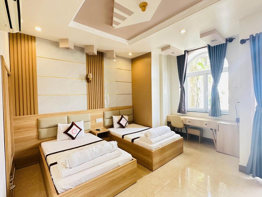 Phuc Hung Hotel 1