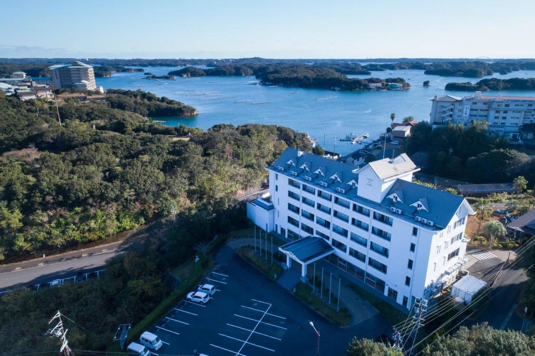 โรงแรมคาชิโคจิมะ เบย์ การ์เด้น