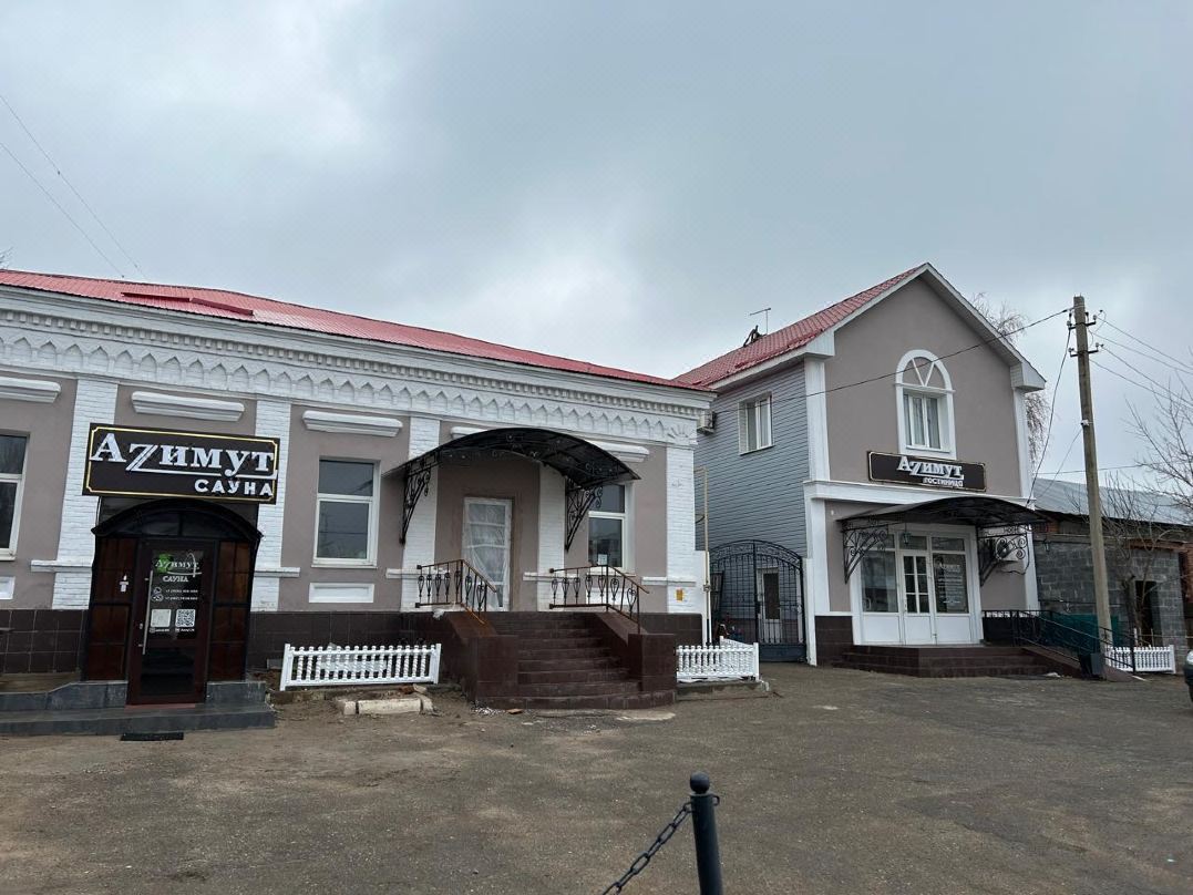 Azimut (ex. the Hotel on Pionerskaya Street)