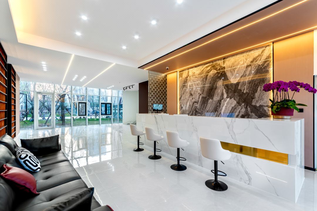 Yicheng Hotel (Jinan West Railway Station Convention and Exhibition Center)