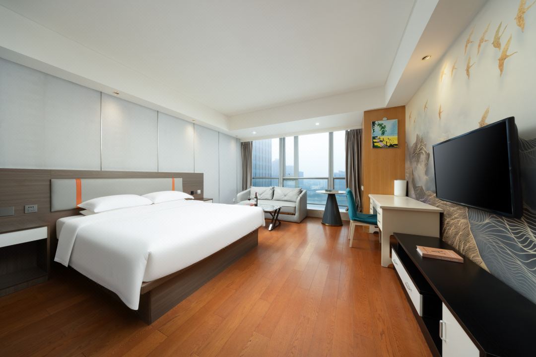 Tianjin Binhai Baolong Apartment (Binhai Station Baolong Plaza)