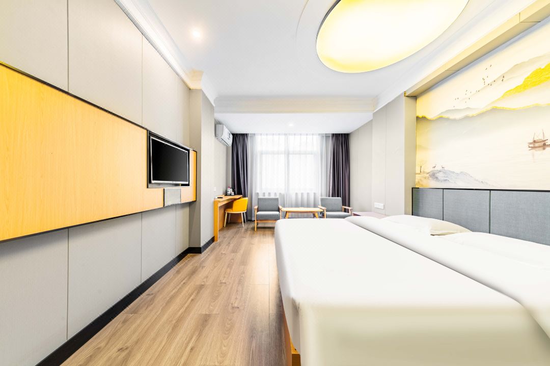 Xinyuan Express Hotel (Wuhan University Guangxutun Subway Station)