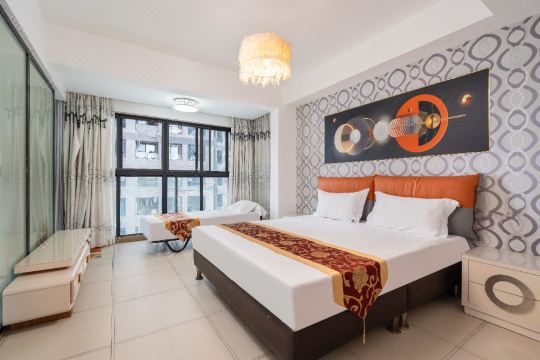 Warm Holiday Apartment