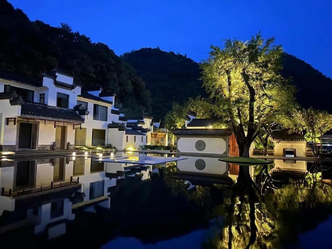 Xuan'an Cliff Guesthouse (Moon Bay Scenic Spot, Jing County)