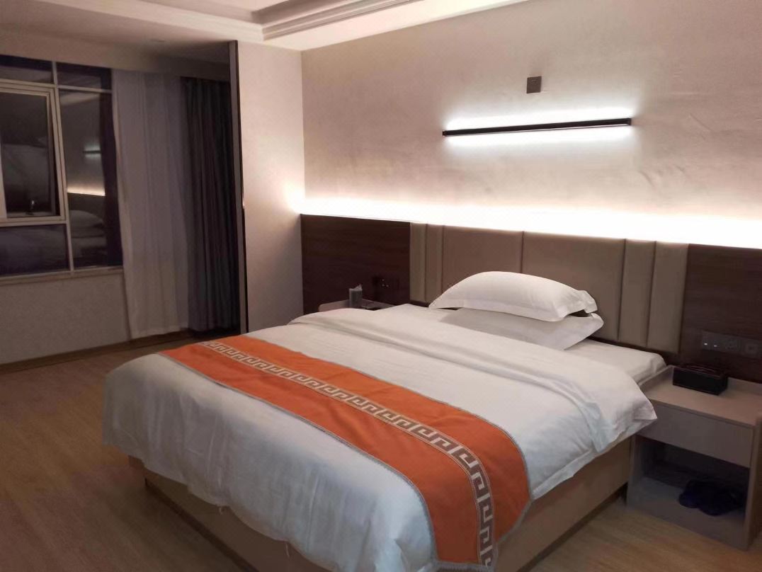 Jinli Business Hotel
