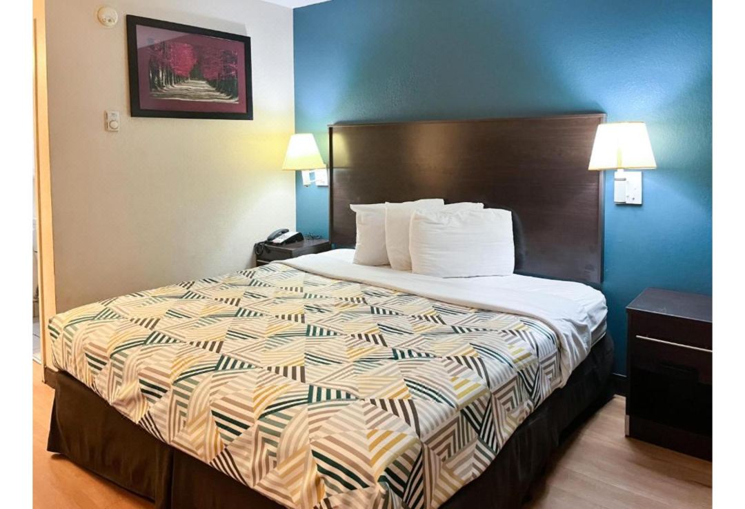 Studio 6 Suites Shreveport, LA – Industrial Loop